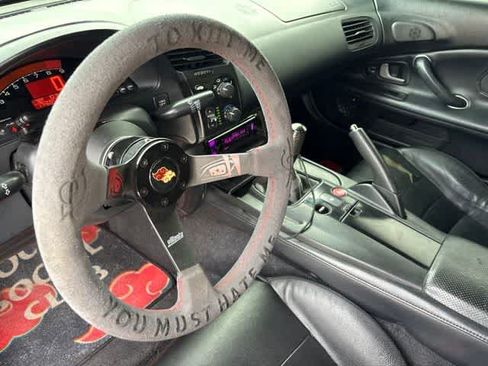 Used 2006 Honda S2000 image 10