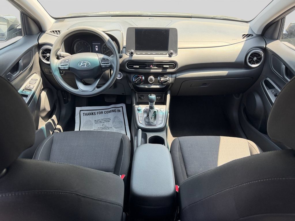 Used 2023 Hyundai Kona SEL AWD/4WD image 16