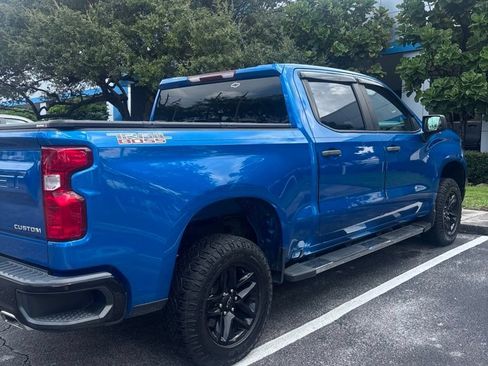 Used 2022 Chevrolet Silverado 1500 Custom Trail Boss AWD/4WD image 16