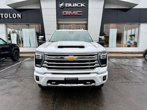 Used 2025 Chevrolet Silverado 2500 High Country w/ Technology Package image 5