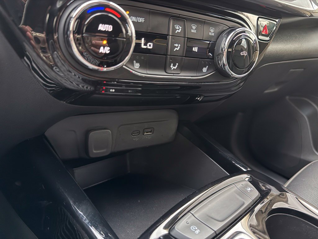 Used 2026 Chevrolet Trax ACTIV FWD image 19