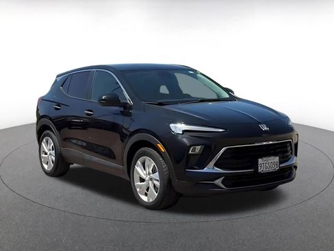 Used 2025 Buick Encore GX Preferred image 3