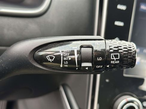 Used 2023 Hyundai Tucson SE image 16