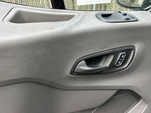 Used 2024 Ford Transit 250 148 High Roof Extended AWD image 10