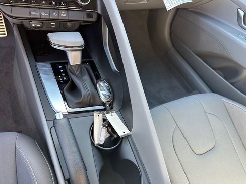New 2025 Hyundai Elantra Sport image 31