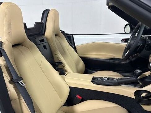 New 2026 MAZDA MX-5 Miata Grand Touring w/ Appearance Package RWD image 16