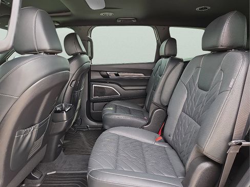 Used 2025 Kia Telluride EX X-Line AWD/4WD image 11