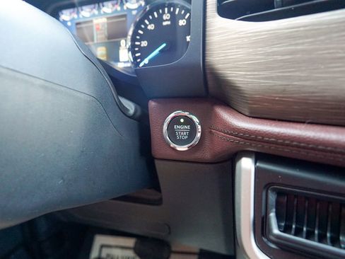 Used 2024 Ford Expedition Max Limited image 30