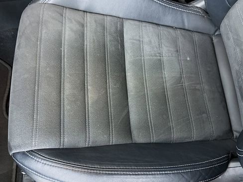 Used 2023 Mitsubishi Outlander SE FWD image 19