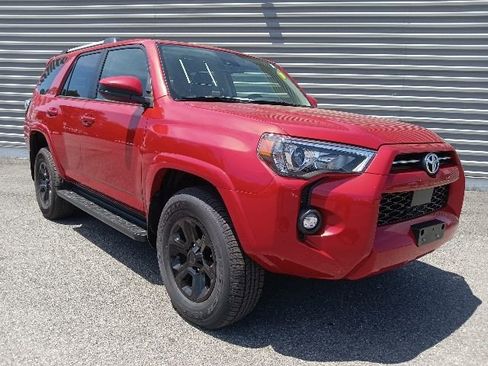 Used 2024 Toyota 4Runner SR5 AWD/4WD image 1