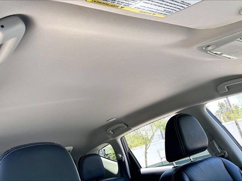 Used 2016 Nissan Murano Platinum FWD image 13