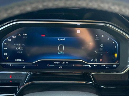 Used 2022 Chevrolet Silverado 1500 LTZ w/ Z71 Off-Road Package image 15