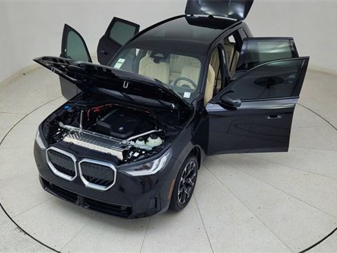 Used 2025 BMW X3 xDrive30i w/ M Sport Package image 82