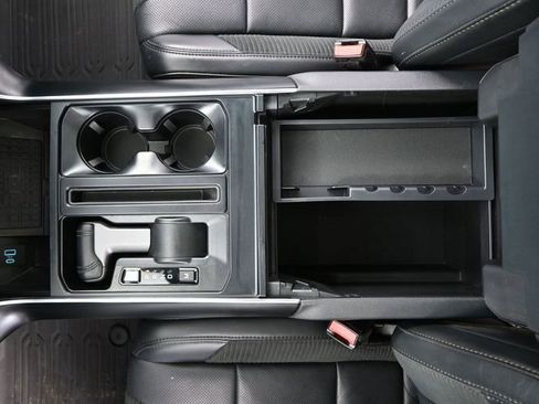 Used 2023 Ford F150 Raptor w/ Raptor Carbon Fibre Package image 39