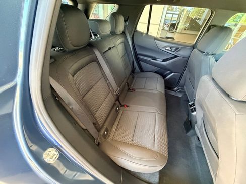 Used 2026 Chevrolet Equinox LT FWD image 24