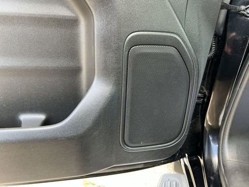 Used 2021 GMC Sierra 1500 SLT w/ SLT Premium Package image 24