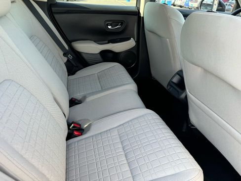 Used 2024 Honda HR-V LX image 15