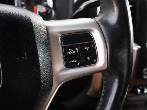 Used 2013 RAM 1500 Laramie w/ Convenience Group image 23