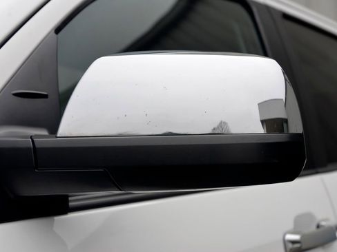 Used 2019 Toyota Tundra Limited image 12