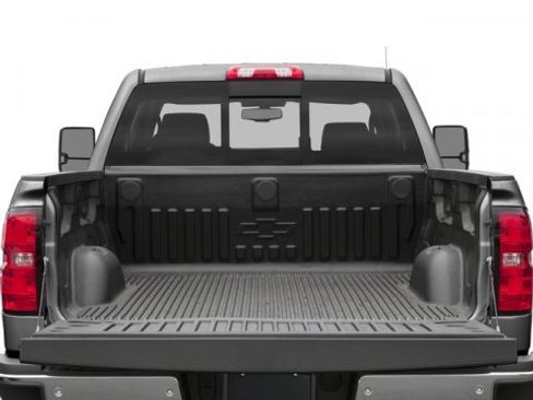 Used 2018 Chevrolet Silverado 2500 LTZ w/ Vortec Plus Package image 15