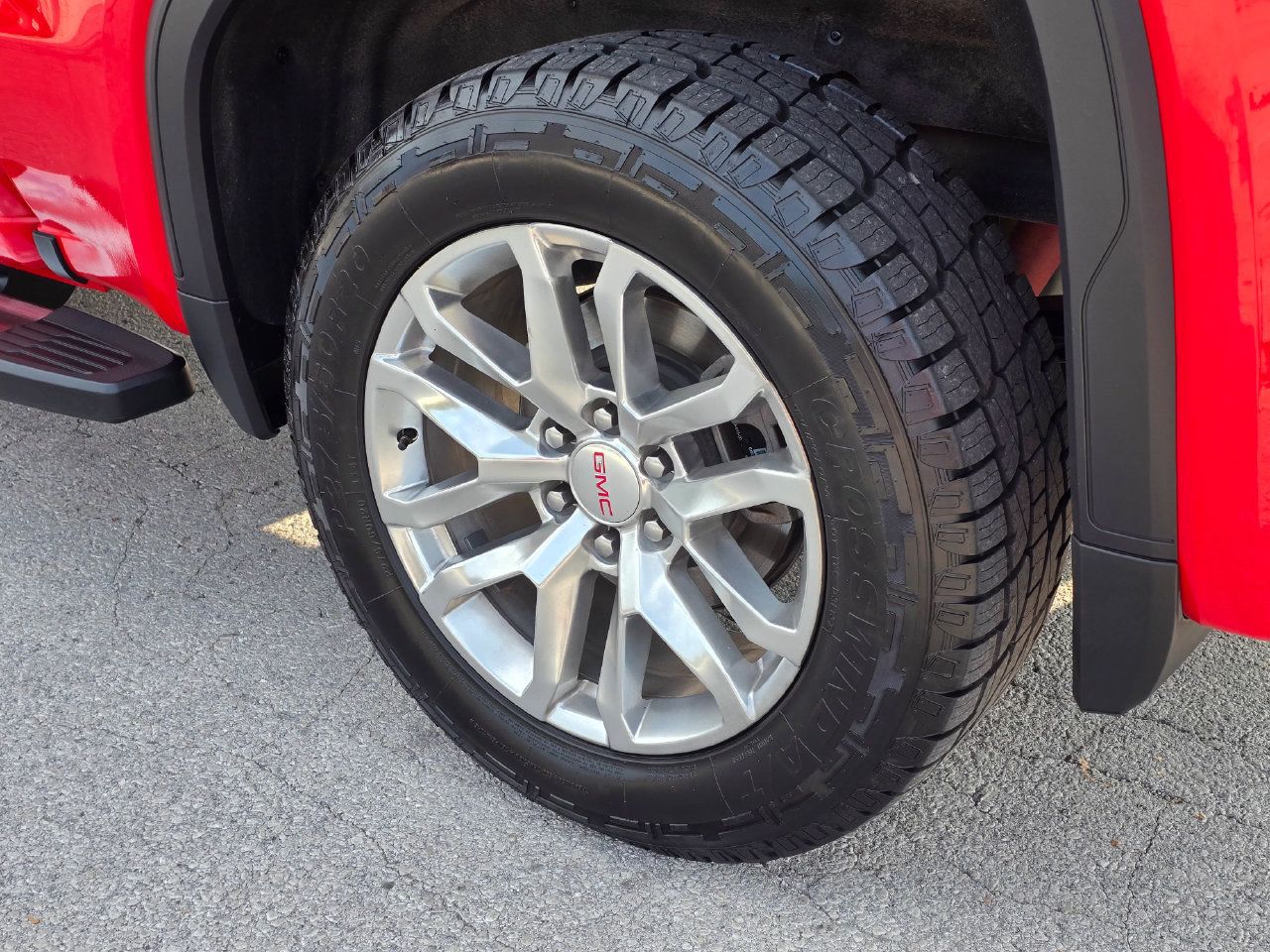 Used 2021 GMC Sierra 1500 SLT AWD/4WD image 9