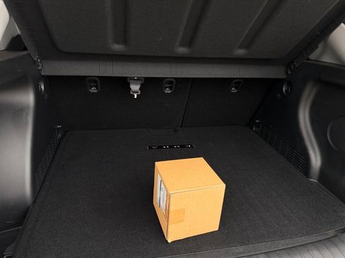 Certified 2024 Hyundai Kona Limited image 29