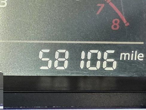 Used 2017 Toyota Yaris iA image 15