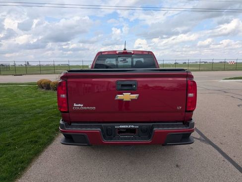 Used 2018 Chevrolet Colorado LT w/ LT Convenience Package image 8