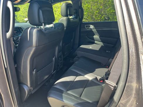 Used 2020 Jeep Grand Cherokee Limited w/ Trailer Tow Group IV AWD/4WD image 8
