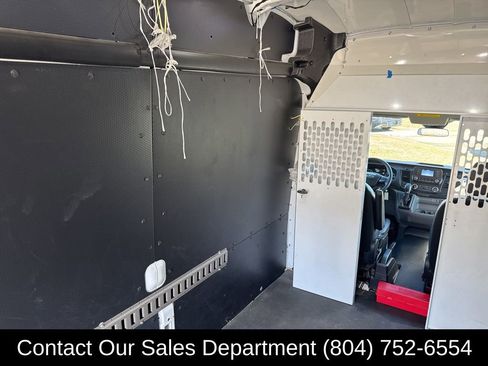 Used 2020 Ford Transit 250 148 High Roof Extended w/ Load Area Protection Package image 19