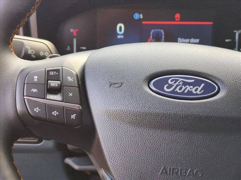Used 2026 Ford Maverick Tremor AWD/4WD image 30