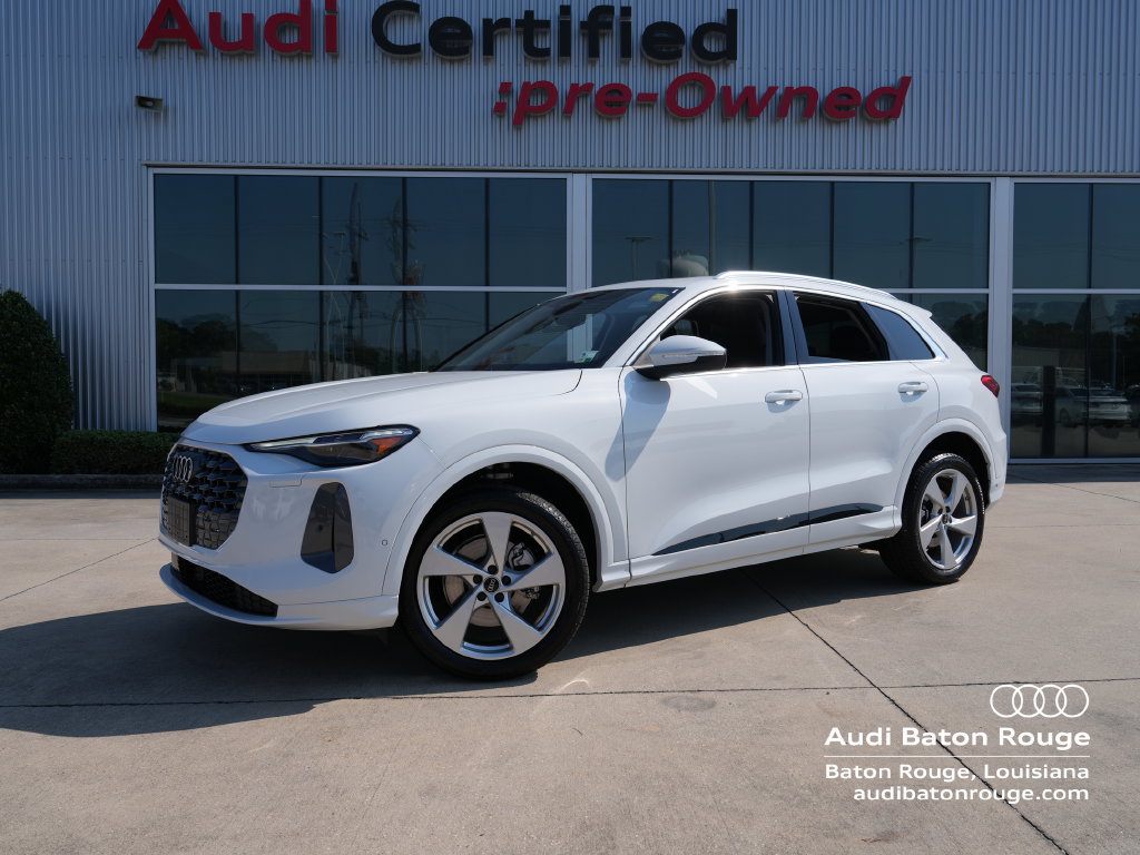 Used 2025 Audi Q5 Premium Plus AWD/4WD image 1