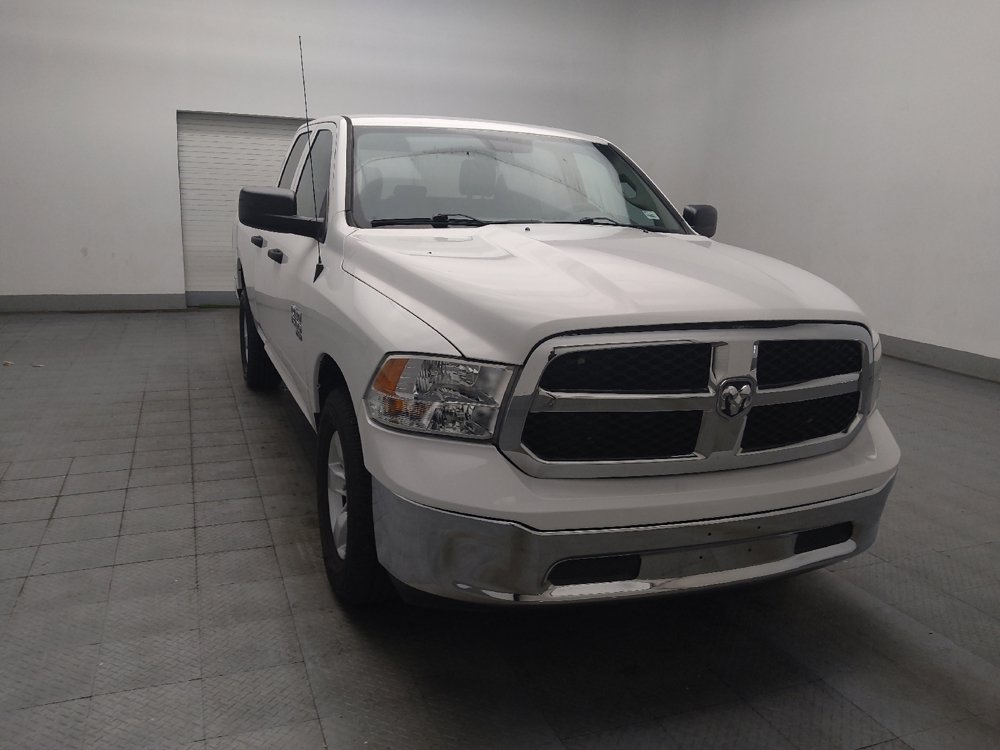 Used 2020 RAM 1500 Tradesman w/ Chrome Appearance Group RWD image 13