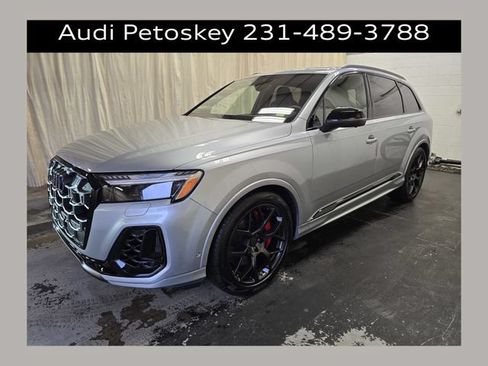 New 2026 Audi SQ7 Prestige AWD/4WD image 1