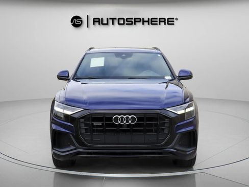 Used 2021 Audi Q8 Premium Plus w/ Premium Plus Package image 2
