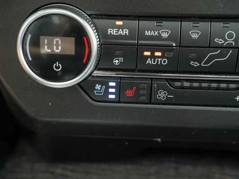Used 2019 Ford Expedition Max Limited w/ Special Edition Package AWD/4WD image 36