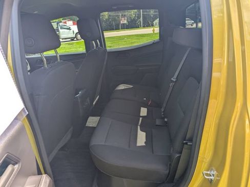 Used 2023 Chevrolet Colorado Trail Boss w/ Technology Package AWD/4WD image 9