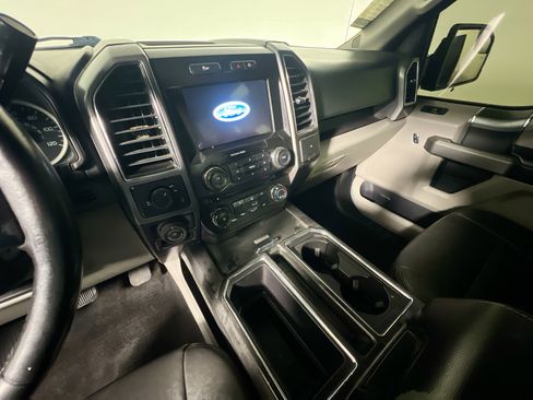 Used 2017 Ford F150 XLT w/ Equipment Group 301A Mid image 22