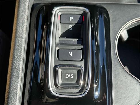 Used 2024 Honda Pilot EX-L image 29