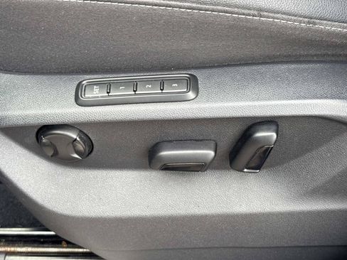 Used 2019 Volkswagen Atlas SEL FWD image 25