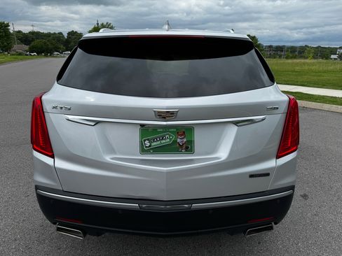 Used 2017 Cadillac XT5 FWD w/ LPO, Wheel Lock Package image 6