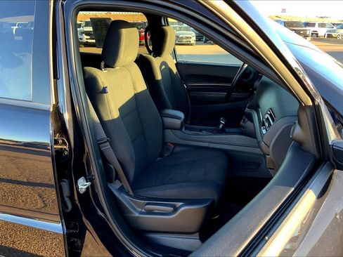 Used 2024 Dodge Durango SXT w/ 3rd Row Seating Group image 15