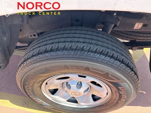 Used 2020 Toyota Tacoma SR image 13