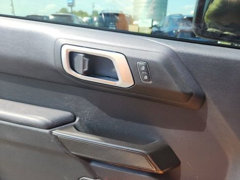 Used 2022 Ford Bronco Raptor image 19