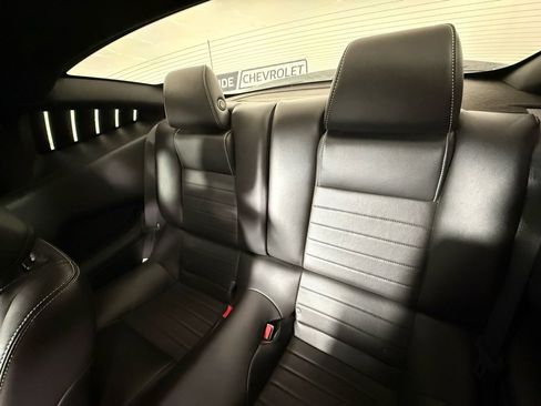 Used 2014 Ford Mustang GT Premium image 25