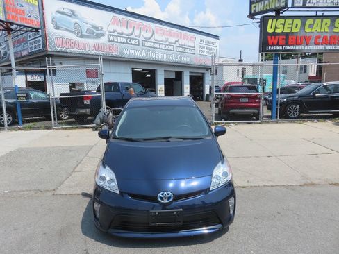 Used 2013 Toyota Prius Three FWD image 6