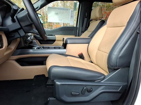 New 2026 Ford F350 Lariat w/ Lariat Premium Package image 16