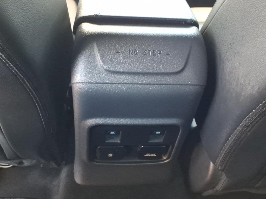 Used 2024 Ford Bronco Wildtrak AWD/4WD image 17