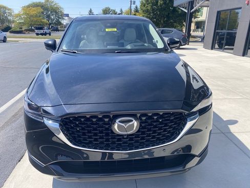 New 2025 MAZDA CX-5 AWD 2.5 S w/ Premium Plus Pkg image 3