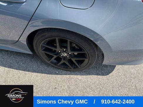 Used 2024 Honda Civic Sport image 4